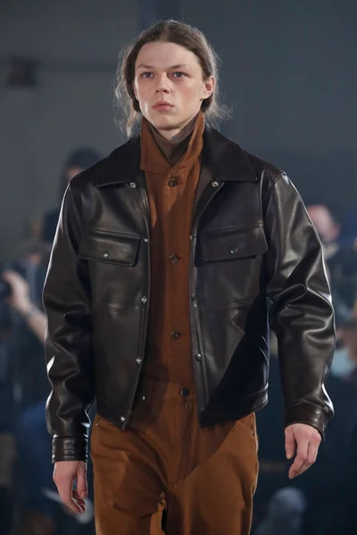 Look 58
